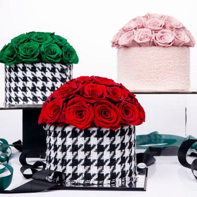 Everlasting Roses Flowers Acrylic Gifts Box Preserved Roses Bouquets Christmas Gifts