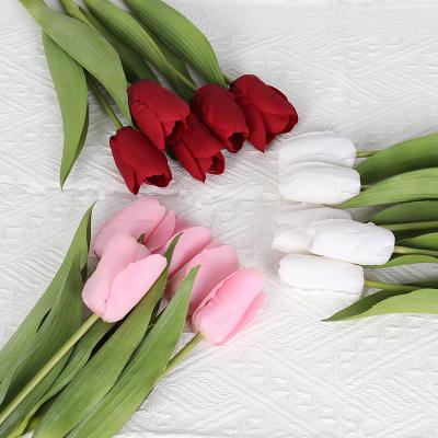 Single Moisturizing Tulip Imitation Flower with Hand Feel